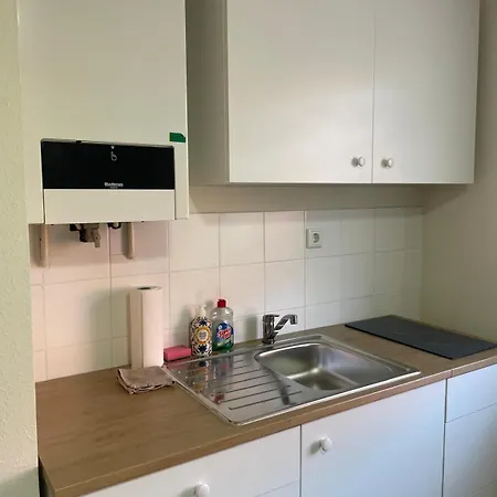 Unterkunft Mit Kueche Und Bad Zur Eigennutzung -schuster Homes- *
